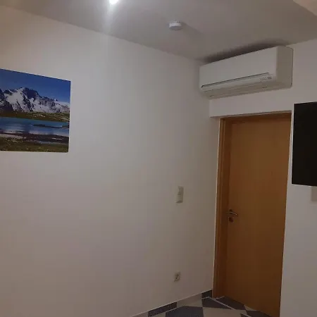 Ruhige Gemuetliche In Daxlanden Fuer Monteure, Pendler, Geschaefsreisen, Wochenendreisen * Καρλσρούη