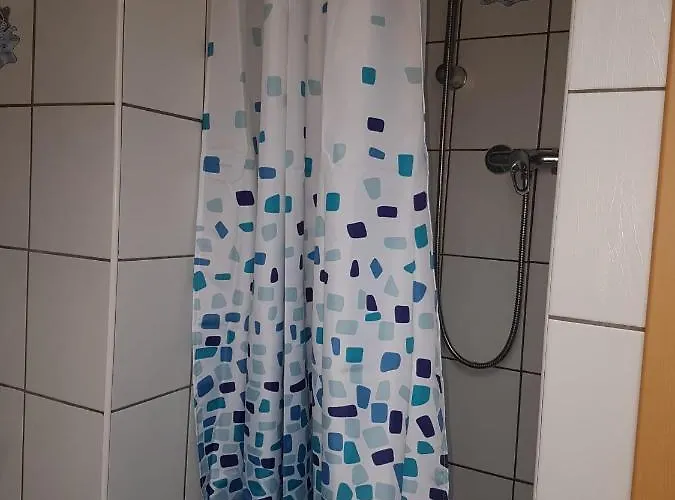 Apartamento Ruhige Gemuetliche In Daxlanden Fuer Monteure, Pendler, Geschaefsreisen, Wochenendreisen Karlsruhe